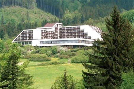 Hotel Petr Bezruc Frýdlant nad Ostravicí Bagian luar foto